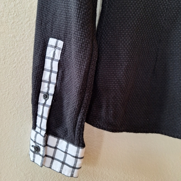 Fred Perry Womens Textured Long Sleeve Button Up Shirt. Plaid detailing. Size 2 - Picture 5 of 8